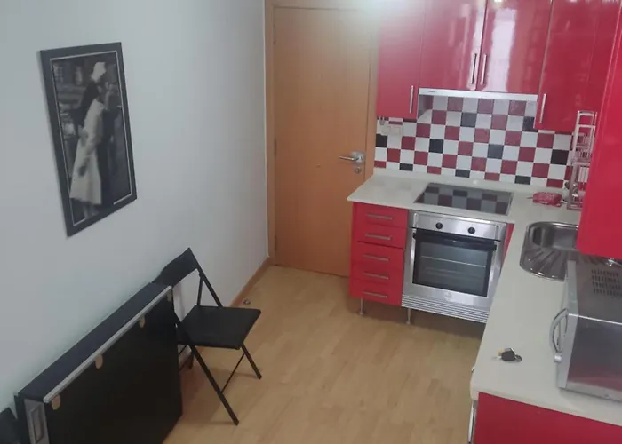 Casa Nevera Roja * Redondela